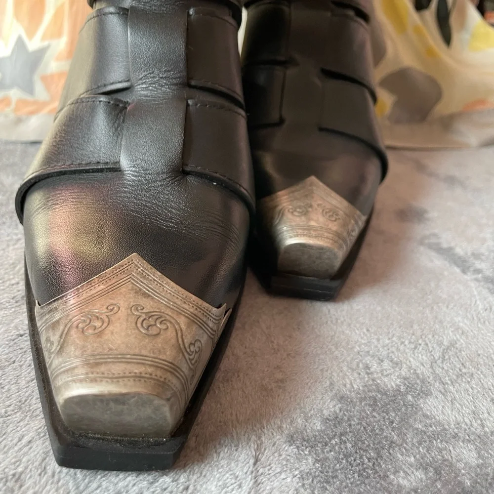 71/2 Free people ,Elegant Black Leather Women's Boots - Picture 5 of 17